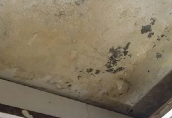 婺城阳台漏水维修公司分享下婺城卫生间渗水维修需要注意哪些问题。
